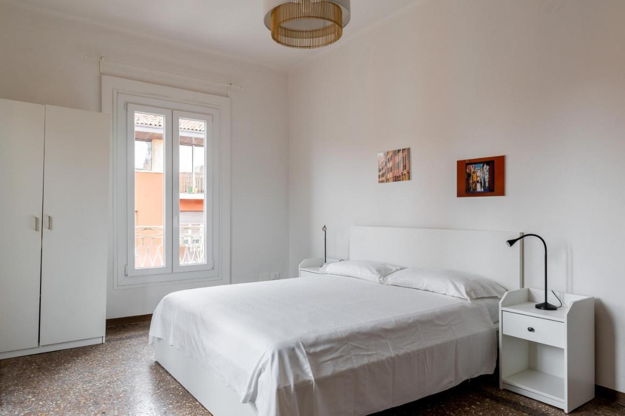 Alessandrini Apartment Alla Finestrella By Wonderful Italy ボローニャ エクステリア 写真